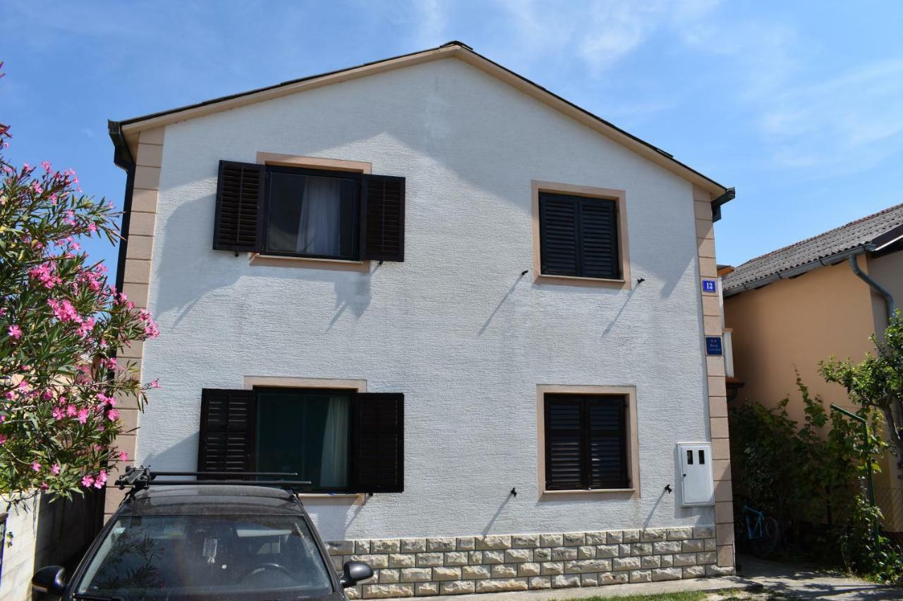 Apartman Nin-Dodo Dış mekan fotoğraf