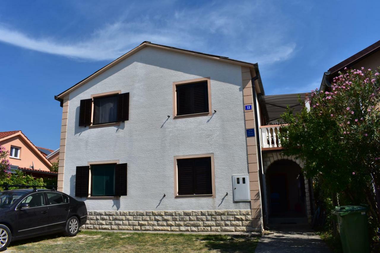 Apartman Nin-Dodo Dış mekan fotoğraf