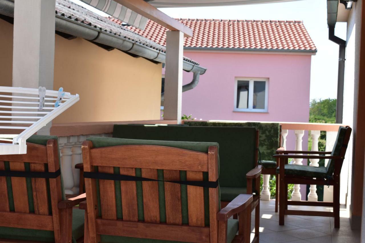 Apartman Nin-Dodo Dış mekan fotoğraf